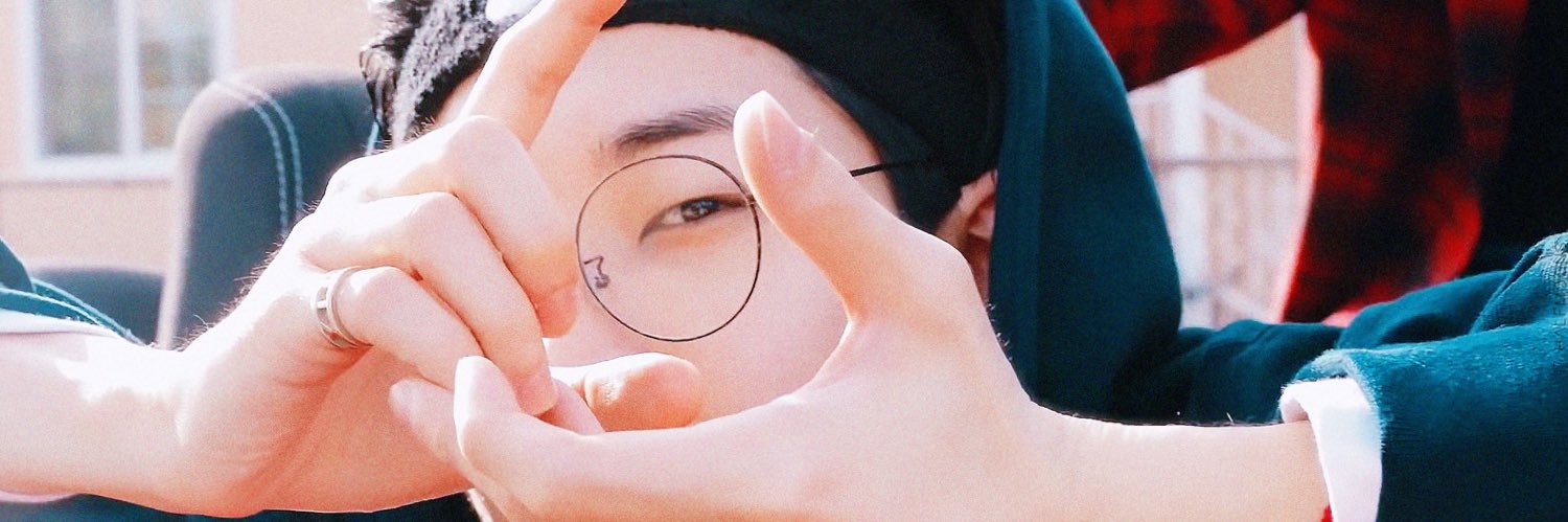 bemywon_17's profile banner image