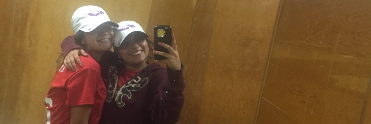 daylaadee's profile banner image