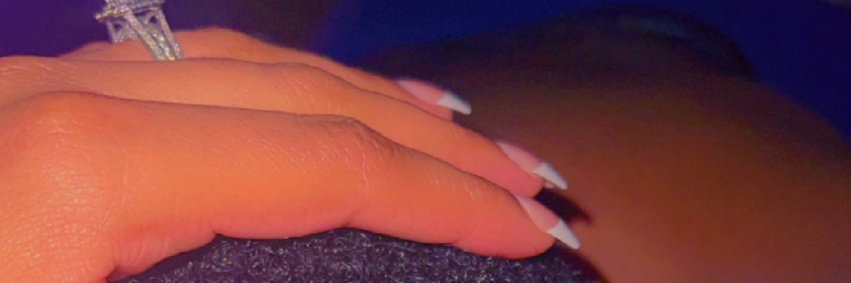 reneexeboni's profile banner image