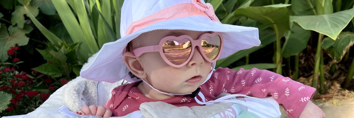 lindsdewit's profile banner image