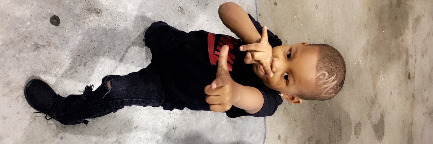 brebadd_'s profile banner image