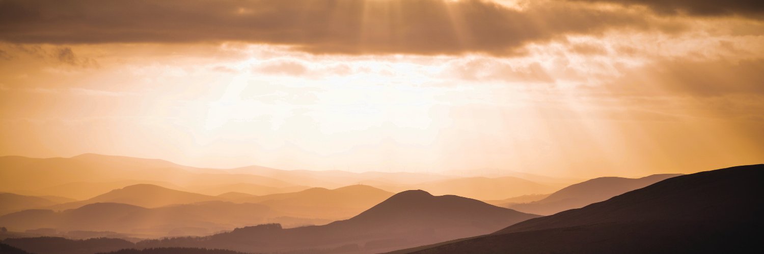 Movingbills's profile banner image