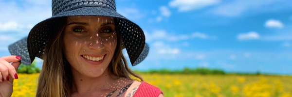 SheroStreams Profile Banner