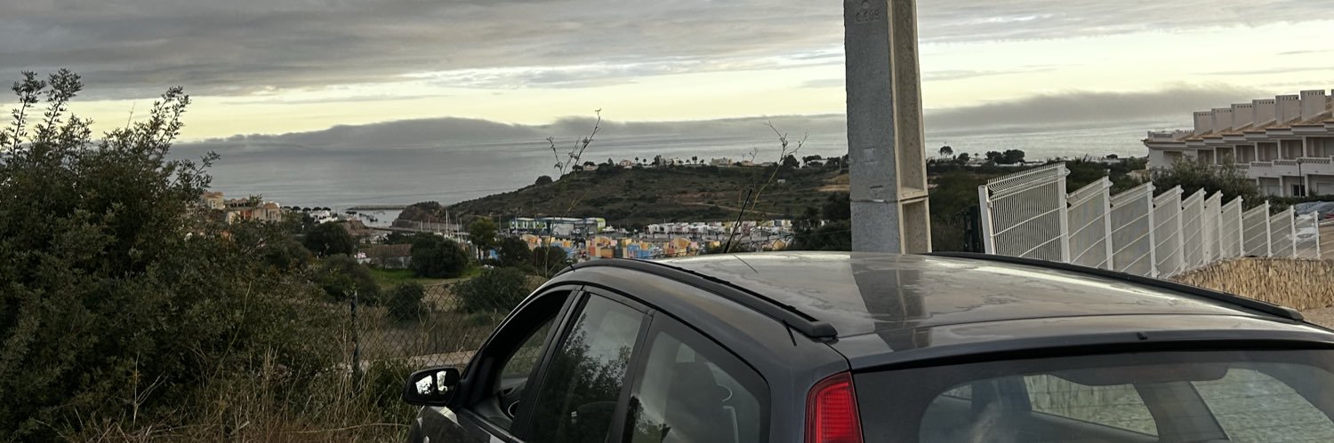 caslugg_'s profile banner image