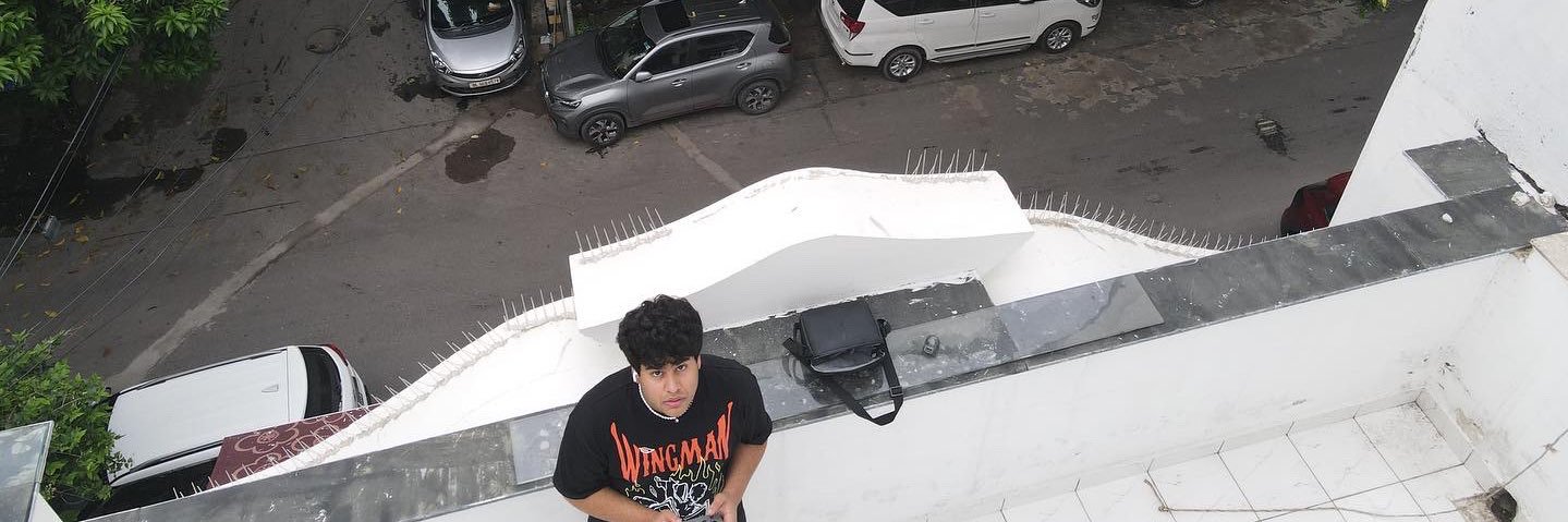 Anmolololol_'s profile banner image