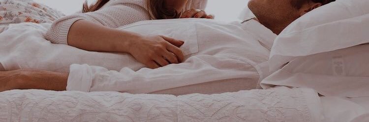 louelyis's profile banner image