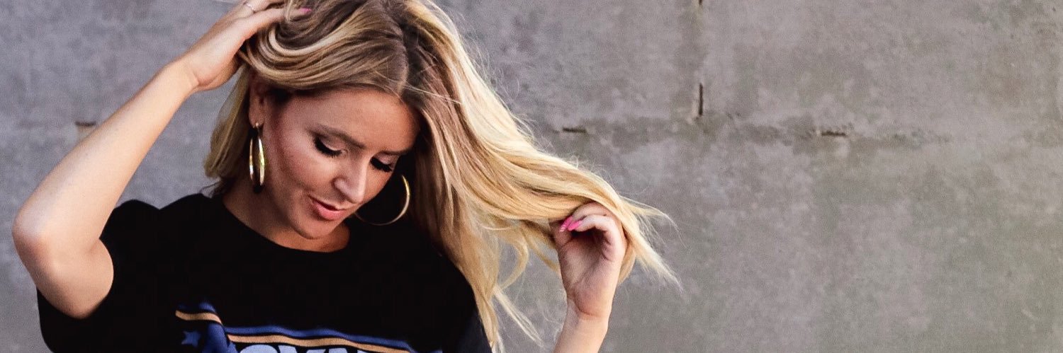 AmberWilk's profile banner image