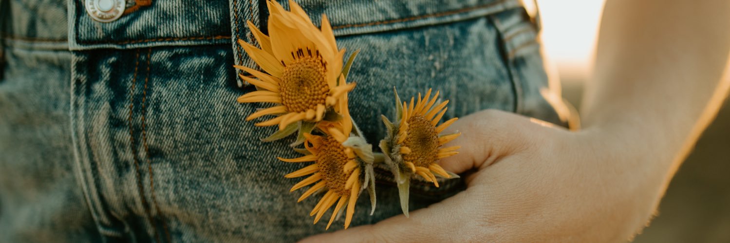 Raches21's profile banner image