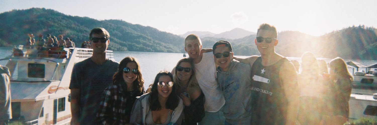 hannahcrystaal's profile banner image