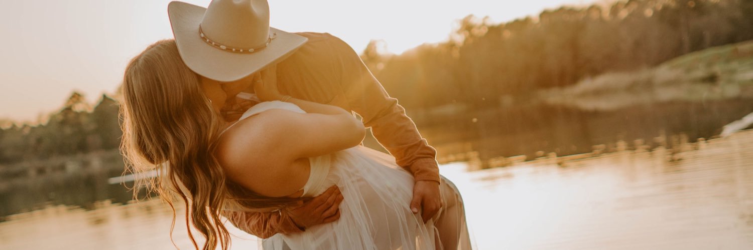 brooklynbolin4's profile banner image