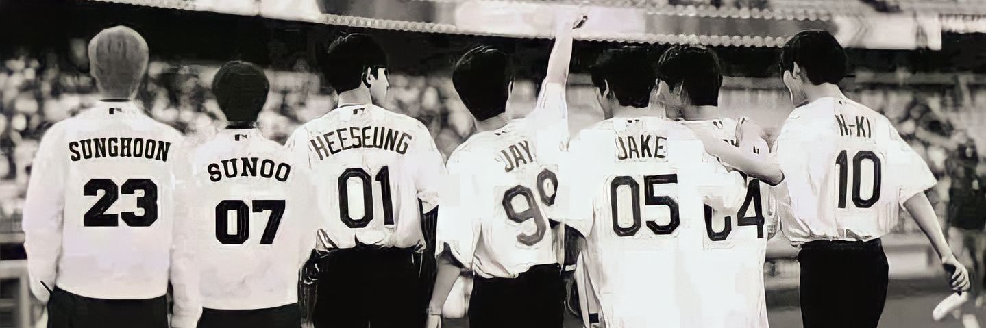 suparwee2's profile banner image