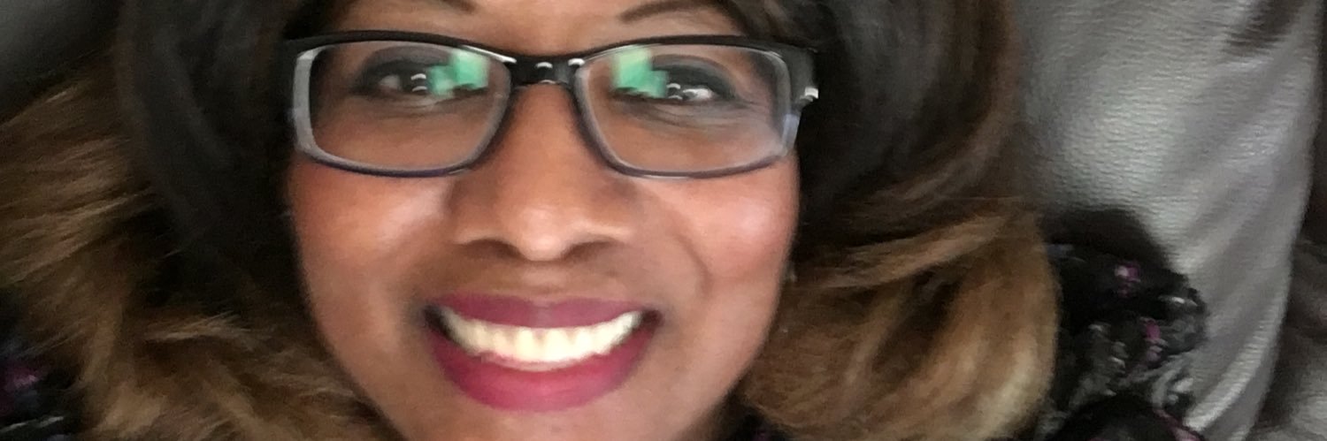 paulapingle's profile banner image