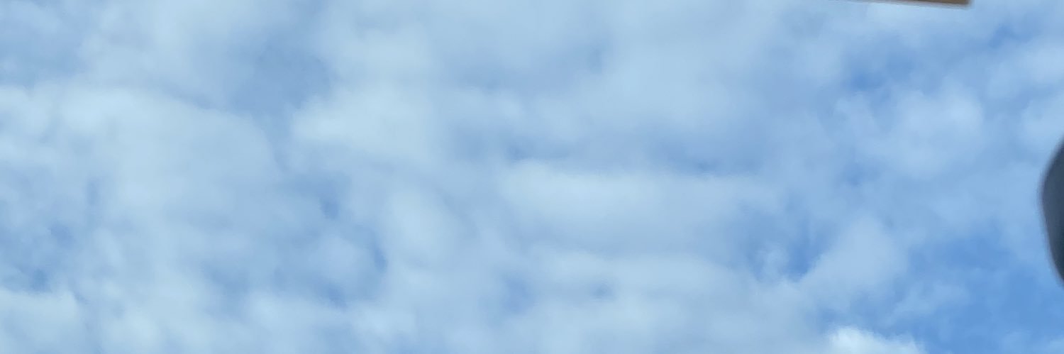 yfcf0423's profile banner image