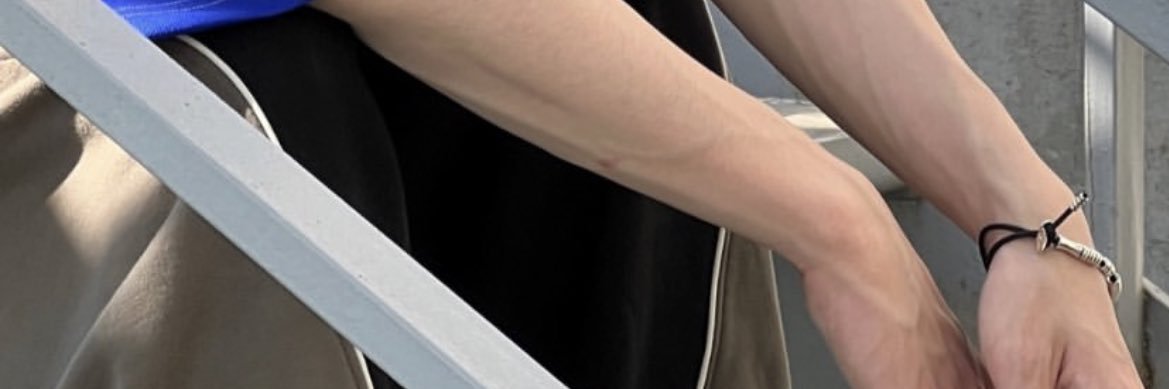 seunghnr's profile banner image