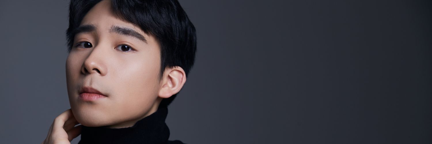 junelee1028's profile banner image