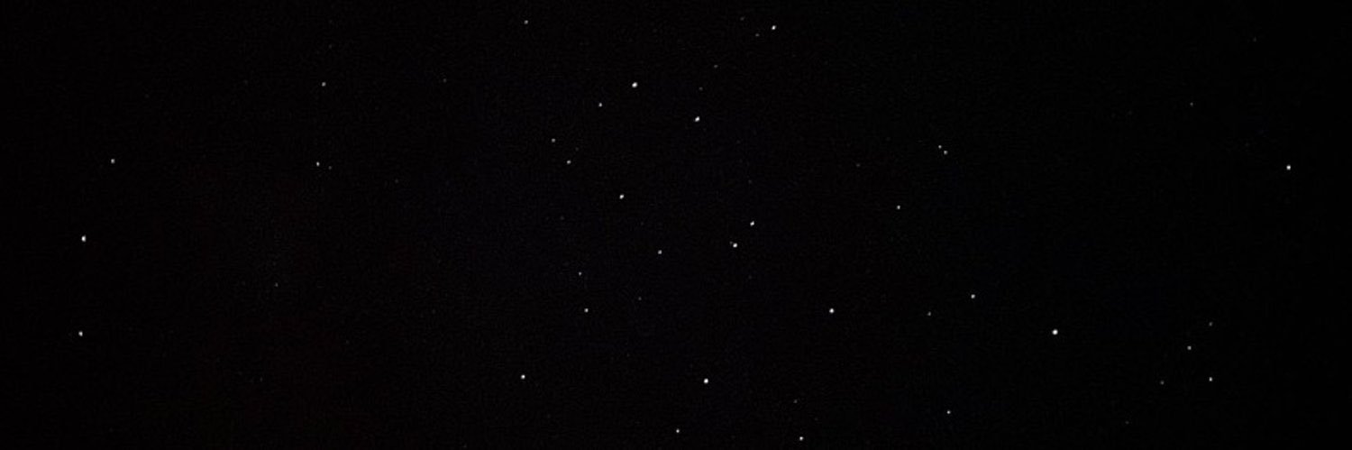 llxrey's profile banner image