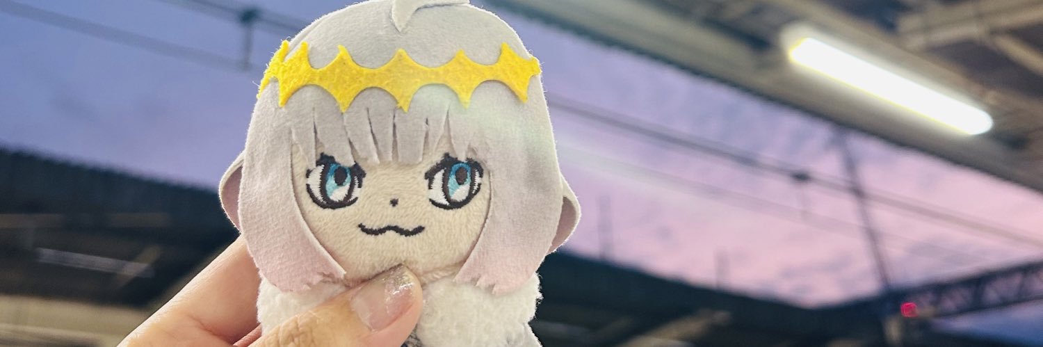 y_seraph's profile banner image