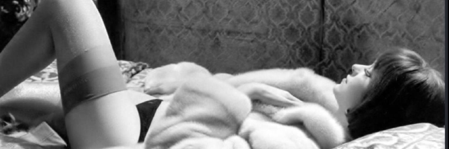 dfines_'s profile banner image