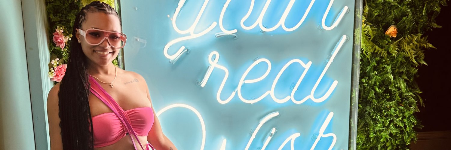 TealeaT's profile banner image