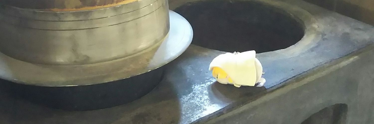 monyu38's profile banner image