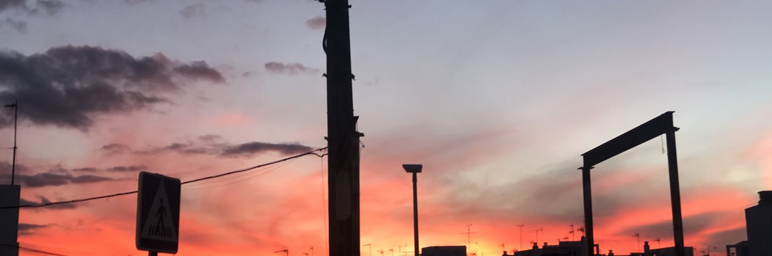 juliamvv14's profile banner image