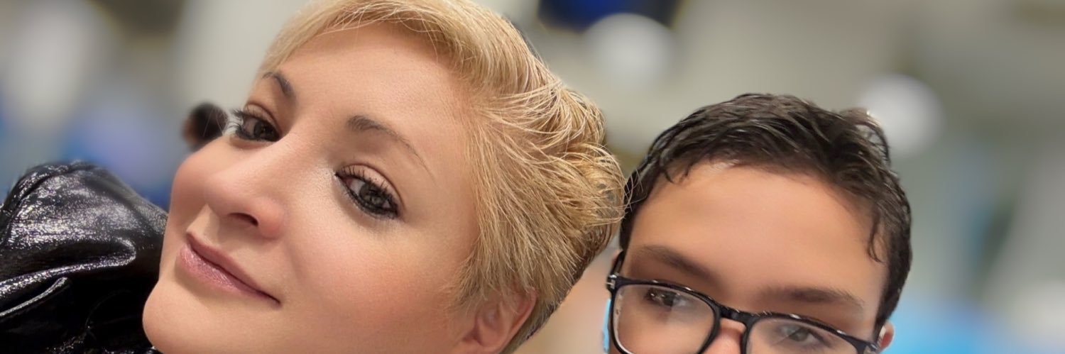 LuluMM's profile banner image