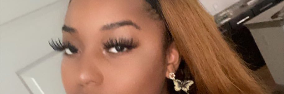trakaila1's profile banner image