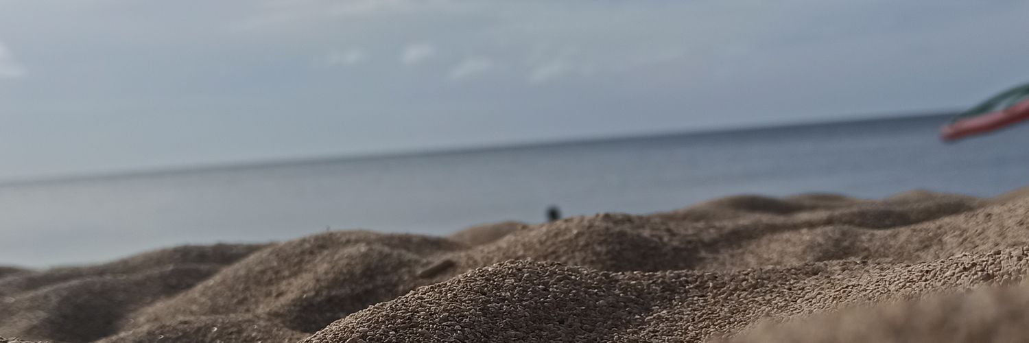 Emotogie's profile banner image