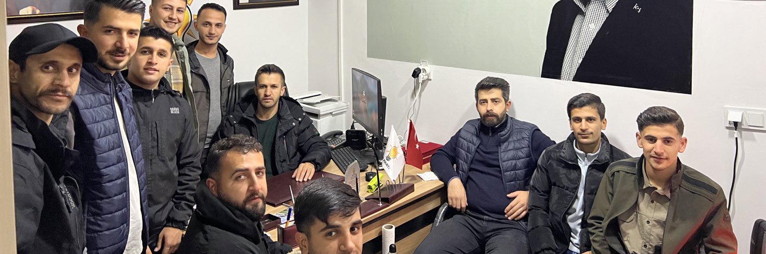 RdvnAkba's profile banner image