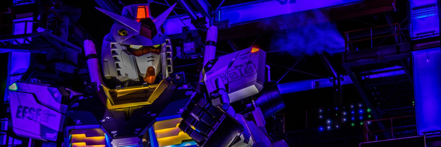 Q_0107g's profile banner image