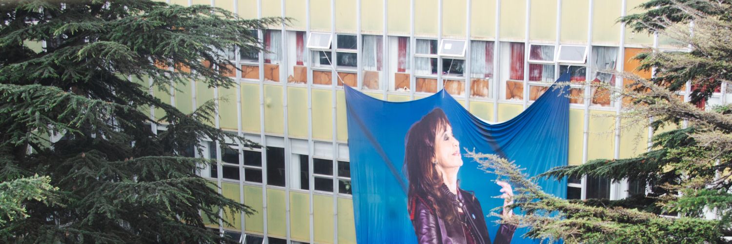 micatrovatom's profile banner image