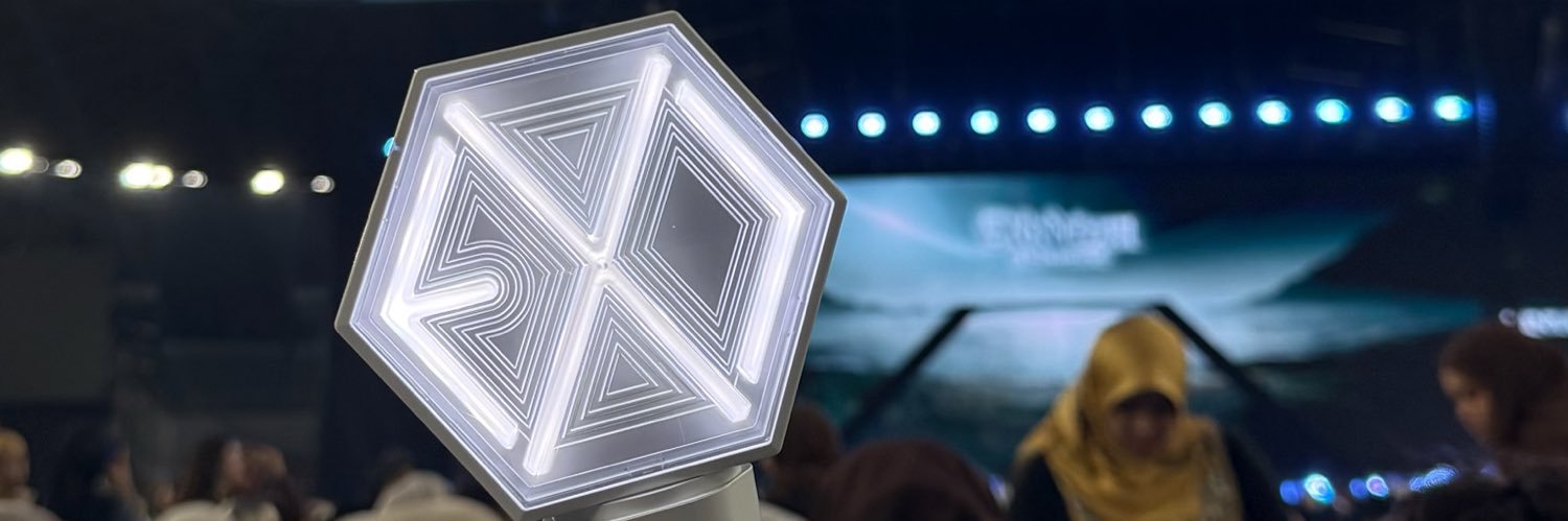 cherriewoo_'s profile banner image