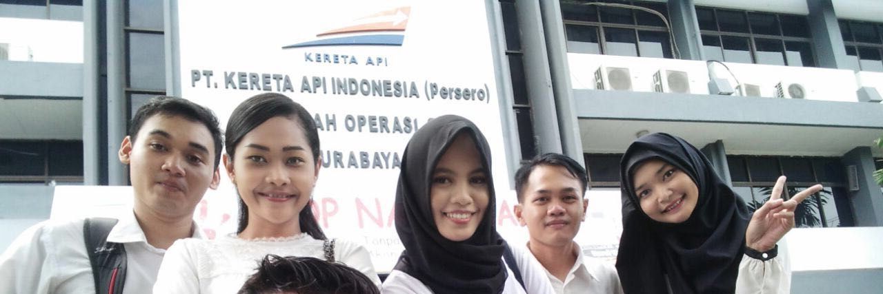 bintmayangsari's profile banner image