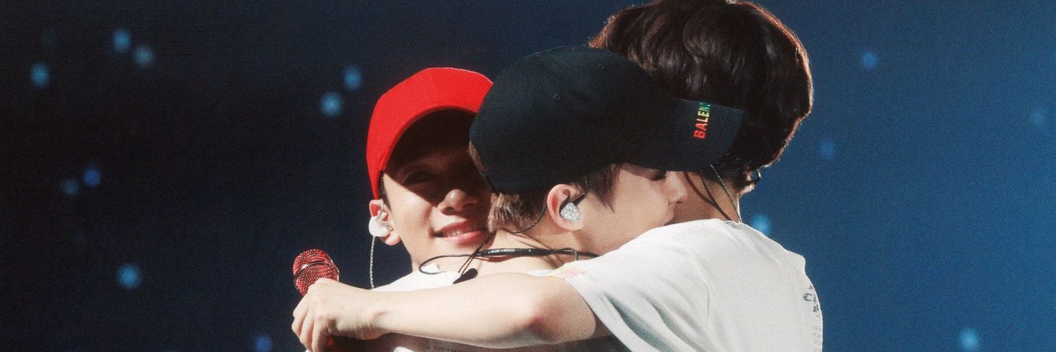 Jhum🤍EOR❤️Born To B🤍 banner