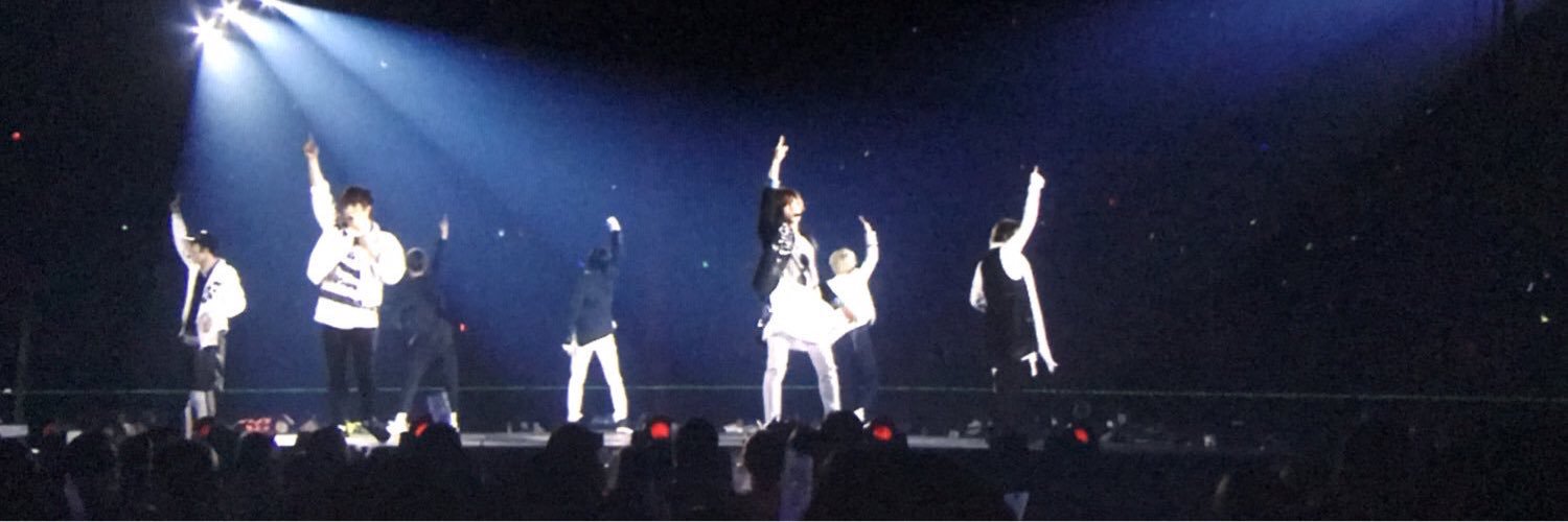 lovetuneeeeeee's profile banner image