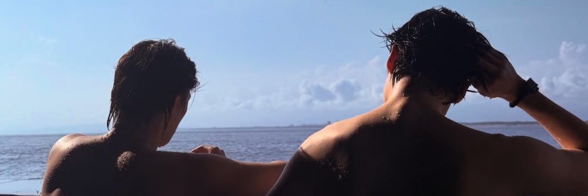 ari 𖤐 saw ateez banner