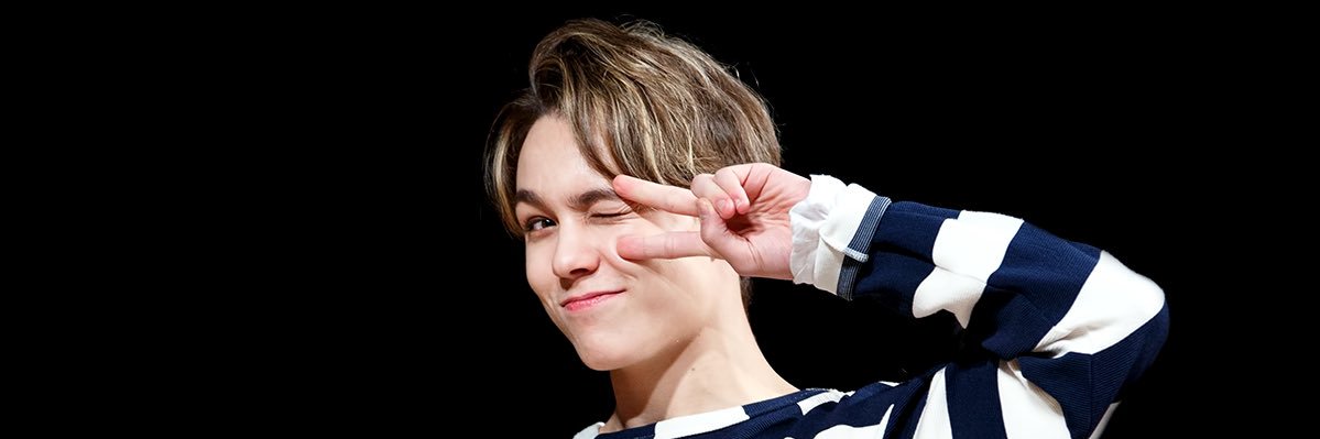 PlanV0218's profile banner image