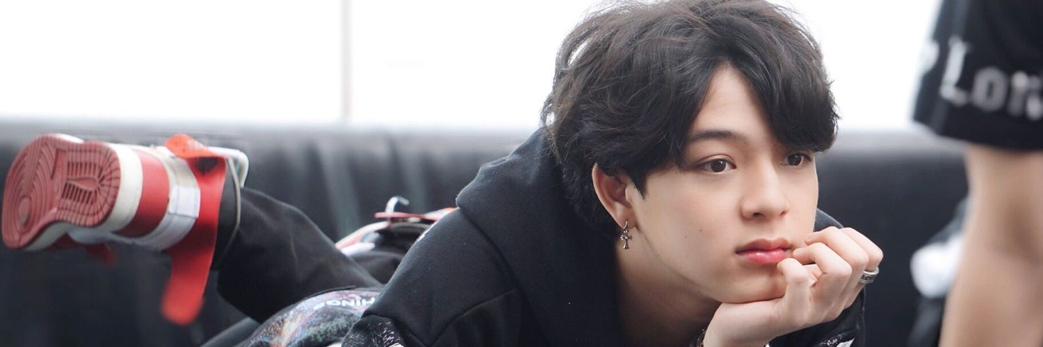 Toommorrowww's profile banner image