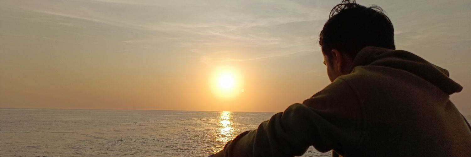 trobellll's profile banner image