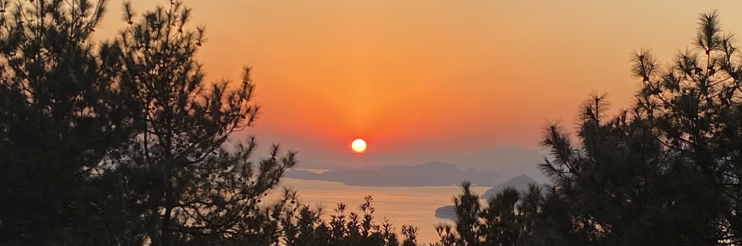 lhwcuz's profile banner image