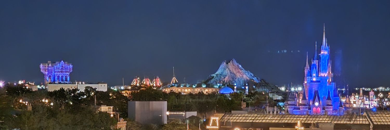 もぶ ＠🌊✨🌋 banner