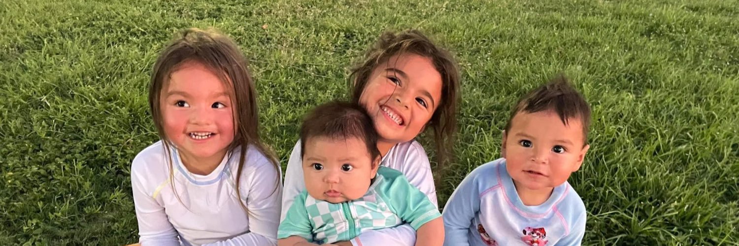 raquelmoncadaa's profile banner image
