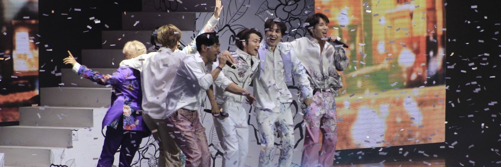 LoveSiwonC407's profile banner image