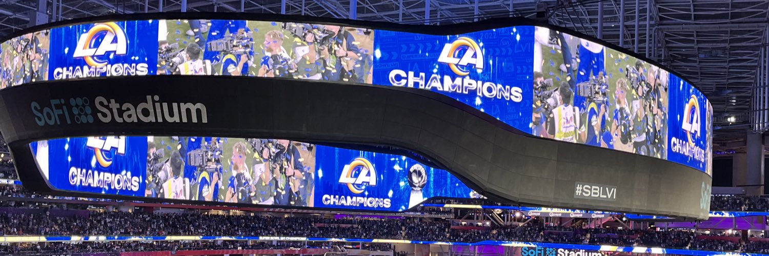 bchchik13's profile banner image