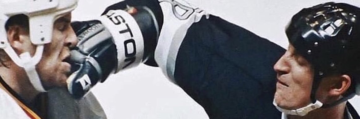 5holesniper's profile banner image