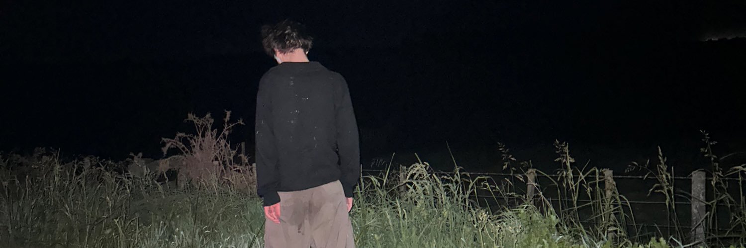 flyestwhiteguy's profile banner image