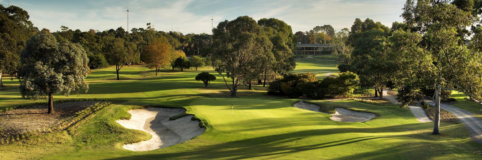 Kew Golf Club banner