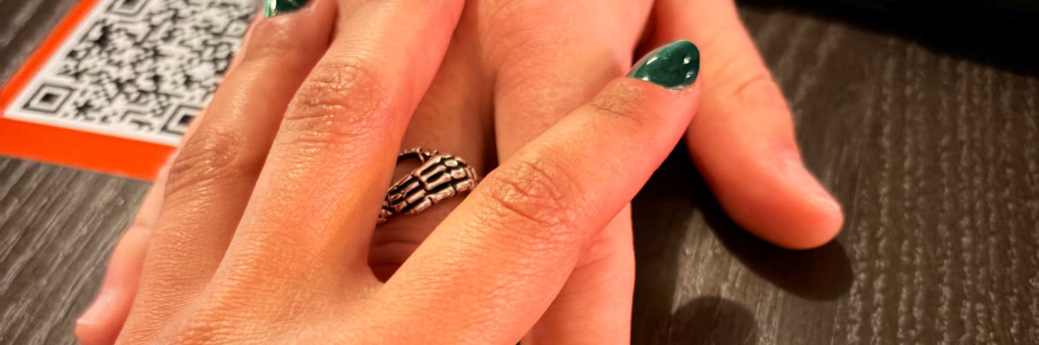 𝒥𝓊𝓁𝒾🌱 banner