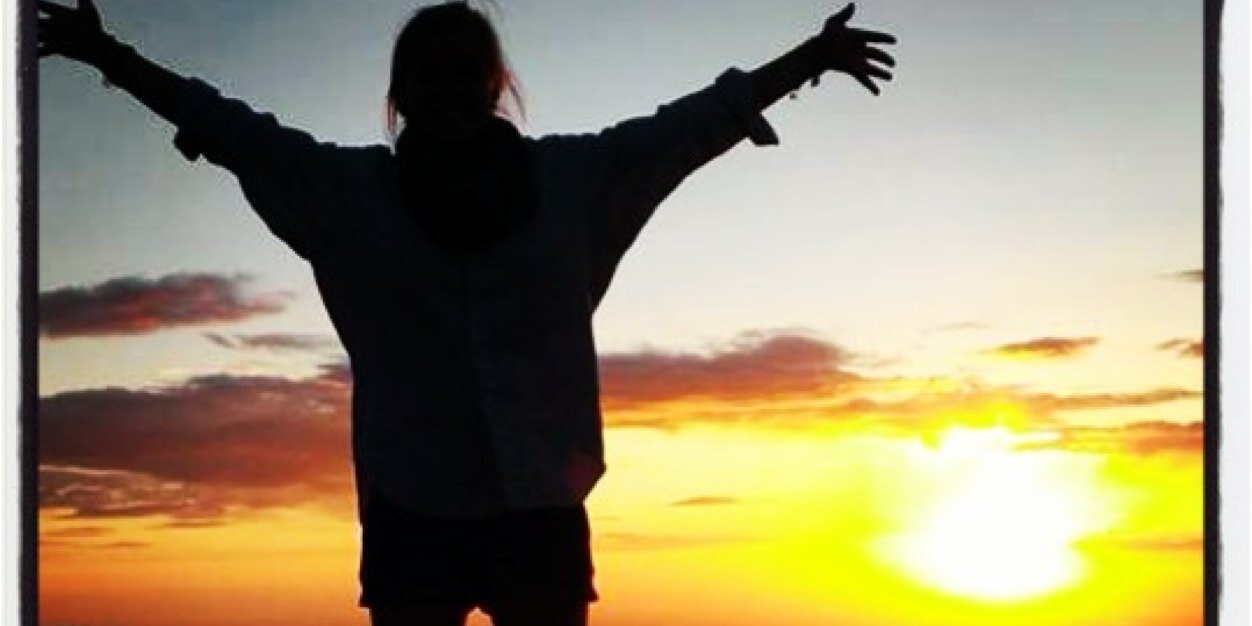 vtrel's profile banner image