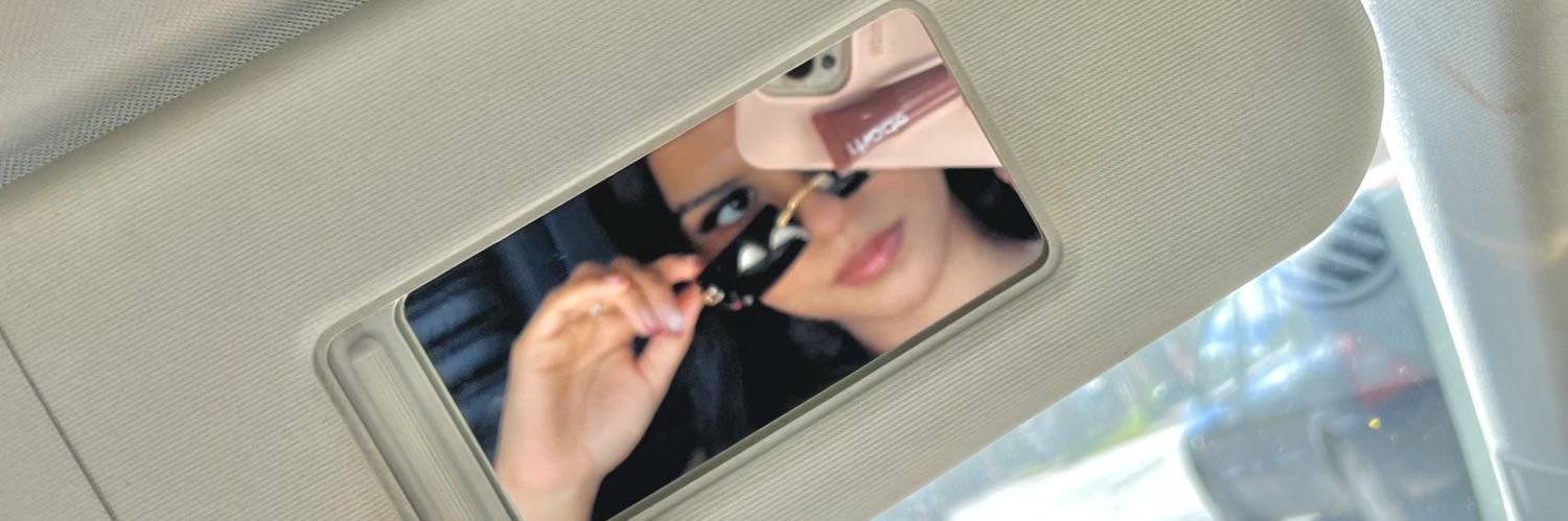 vvalecabrera's profile banner image